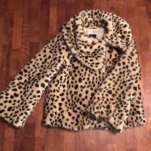 Faux fur leopard coat